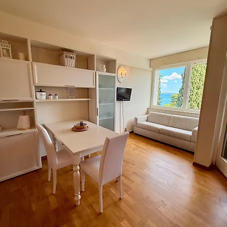 Host4u - Relais Alba Beautiful Loft In Gardone Riviera, Of Garda * Gardone Riviera