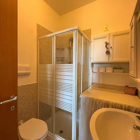 Host4u - Relais Alba Beautiful Loft In Gardone Riviera, Of Garda Gardone Riviera